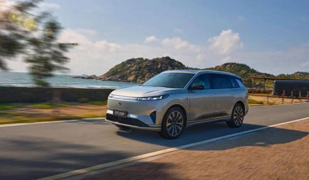 谁才是真正的全能SUV王者？AG真人平台破解家庭出行痛点(图5)