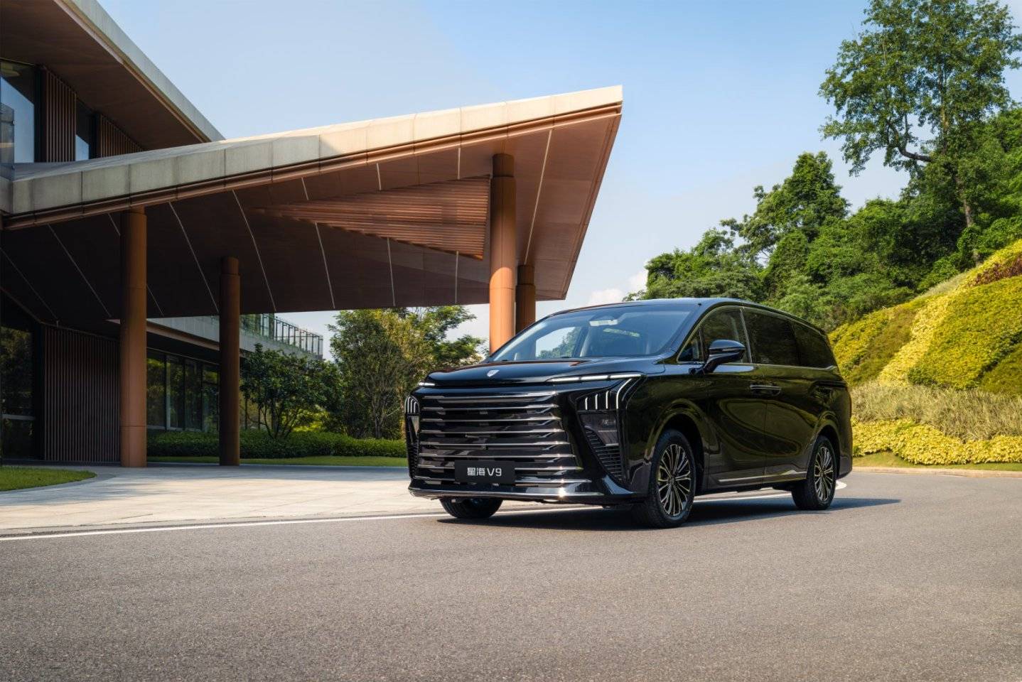 彻底颠覆20万级MPV市场AG真人星海V9三榜登顶(图4)