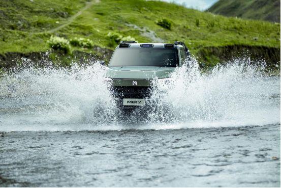 699万上市纯电续航215km一周一充AG真人平台猛士M817 Max+版3(图1) 699万上市纯电续航215km一周一充AG真人平台猛士M817 Max+版3(图1)