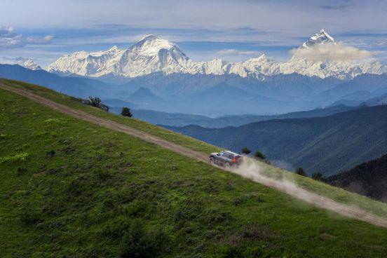 699万上市纯电续航215km一周一充AG真人平台猛士M817 Max+版3(图6) 699万上市纯电续航215km一周一充AG真人平台猛士M817 Max+版3(图6)